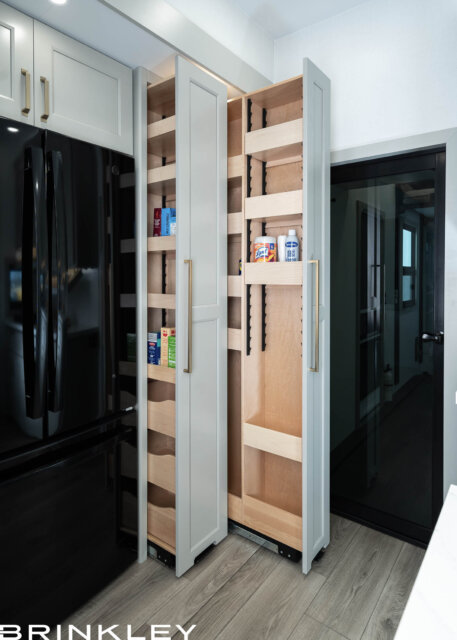 | Model G 3250 Toy Haulers 37 Large RV Panty