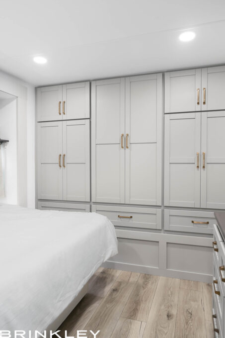 | Model Z AIR 310 Travel Trailers 42 84" Of Head Room Throughout