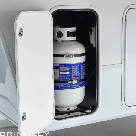 | Model Z 2670 Fifth Wheels 33 Large Fifth Wheel LP Tanks