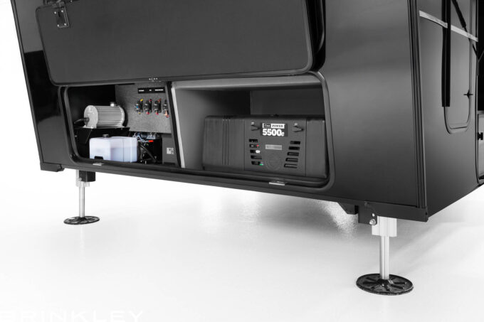 | Model G 4100 Toy Haulers 21 FlexPower® 5500 w/ EFI Dual Fuel (Gas or LP) Inverter Generator w/ On-Demand Power