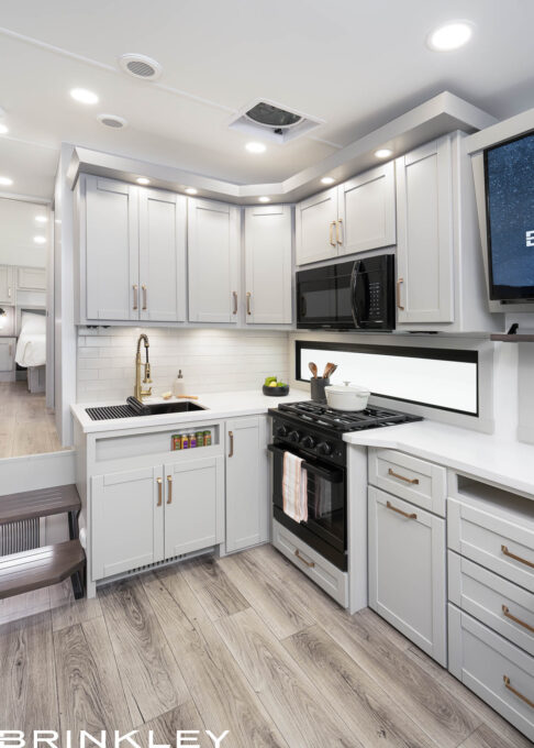 | Model Z 2670 Fifth Wheels 11 Premium Fifth Wheel Kitchen