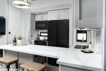 | Model G 3500 Toy Haulers 46 Island-Peninsula Toy Hauler Kitchen