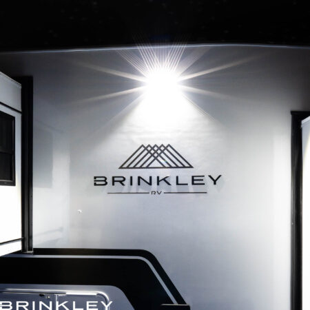 | Model Z 3600 Fifth Wheels 61 Brinkley RV Model Z 3100 Fifth Wheels Utility Scare Light 00713