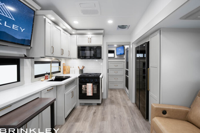 | Model Z 2810 Fifth Wheels 12 Quality Residential Kitchen in a Luxury Fifth Wheel