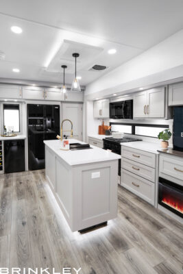 | Model Z 3300 Fifth Wheels 7 2025 Brinkley RV Model Z 3300 Kitchen Island 5833