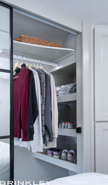 | Model G 4100 Toy Haulers 64 Brinkley RV Model G 3500 Fifth Wheels Int Bedroom Closet 01416