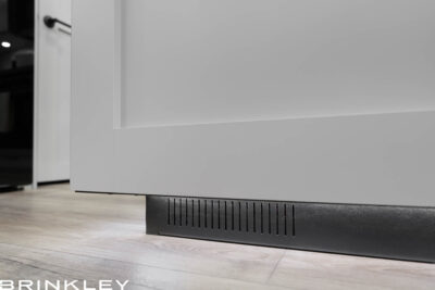 | Model Z 3300 Fifth Wheels 25 Steel Island Base & Vent