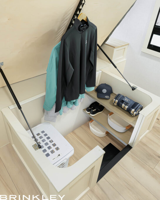 | Model Ix Travel Trailer Line 25 Brinkley MaxSpace Split-Level Wardrobe™ Shelves