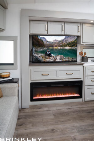 | Model Z 3600 Fifth Wheels 17 Fifth Wheel RV TV