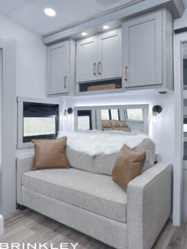 | Model Z 3110 Fifth Wheels 9 Trifold Sofa with Sleeper