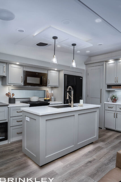 | Model Z 3610 Fifth Wheels 10 Luxury Fifth Wheel Kitchen - Brinkley Model Z