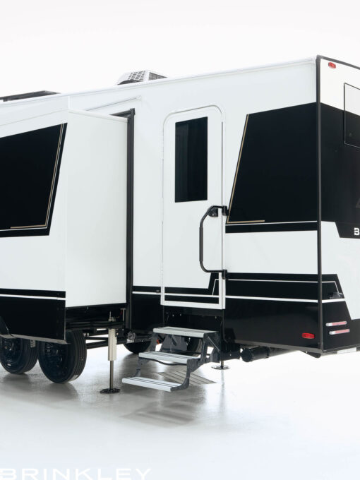 | Model Z 2810 Fifth Wheels 44 Rear Entry Bunkhouse Fifth Wheel