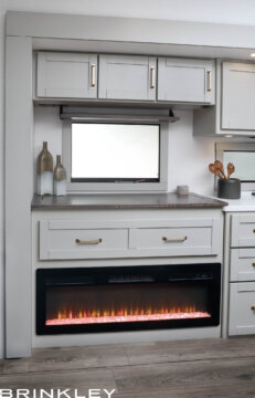 | Model Z 3110 Fifth Wheels 11 Fireplace