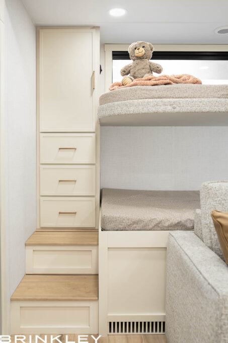 | Model I 294 Travel Trailers 36 Large Deep Drawers