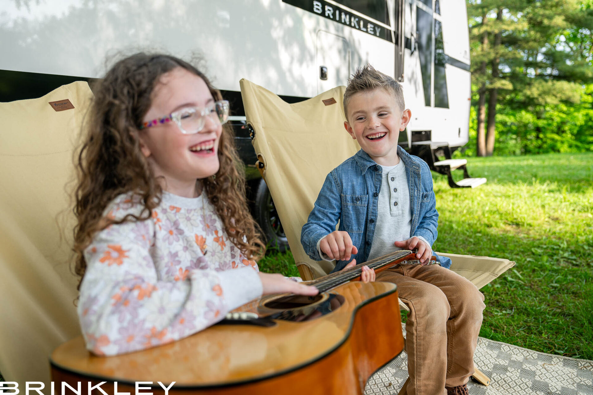 | Model I Travel Trailer Line 72 Family RVing - Americana